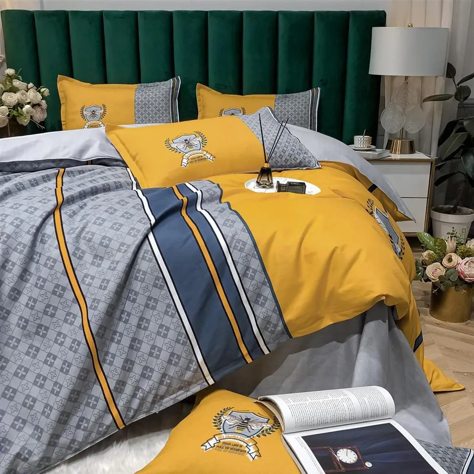 Modern Designer Bedding Sets Cover Fashion High Quality Cotton Queen Size Luxury Bed Sheet Comforters2511
