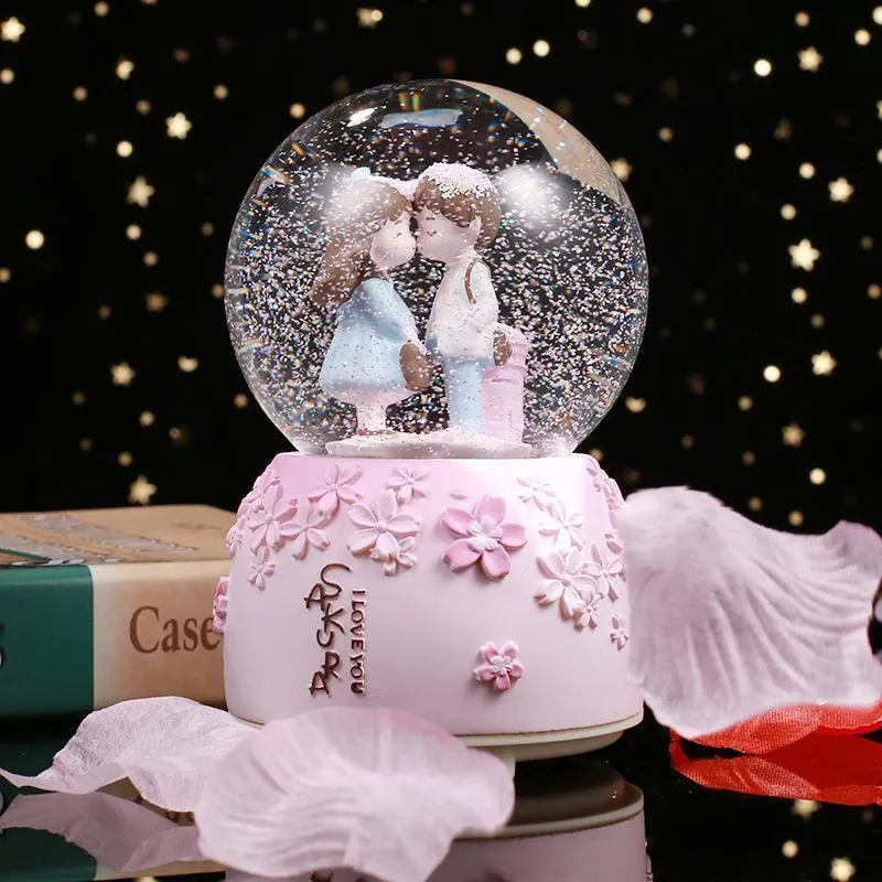 Dekorativa föremål Figurer Glow Light Crystall Snow Globe Ball Music Box Couples Wife Girl Birthday Wedding Valentine's Day Gift Lovers Ornament 230810