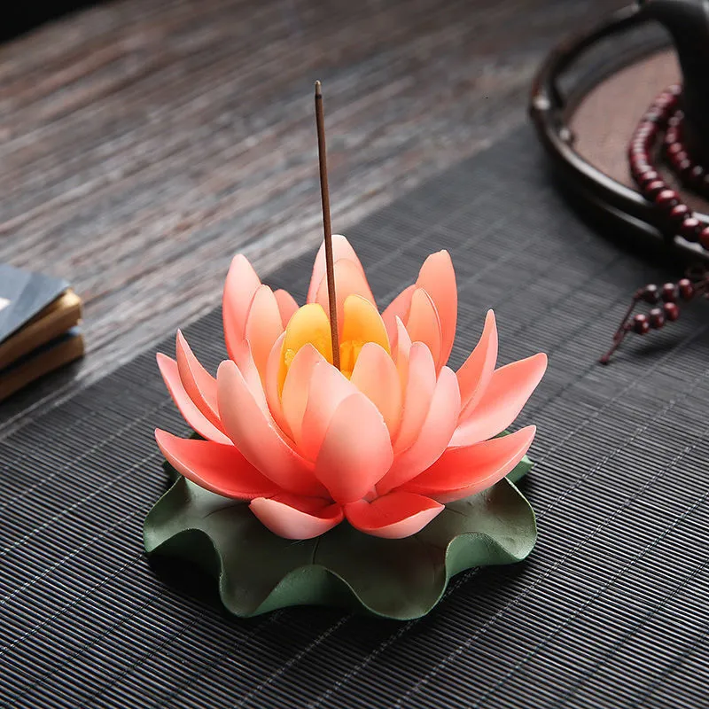 Novelty Items Zen Ceramic Censer Handmade Set Aromatherapy Sandalwood Buddha HallHome Ornaments Water Lily Incense 230810