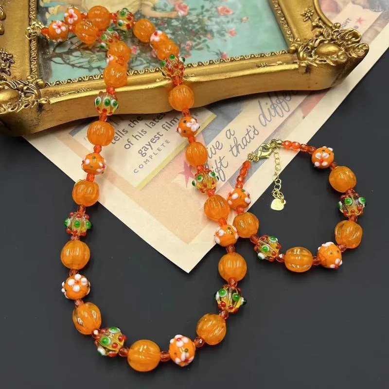 Catene Europa e gli Stati Uniti Middle Vintage Coloted Glass Sweet Fruit Persimmon 2023 Set di braccialetti alla collana francese