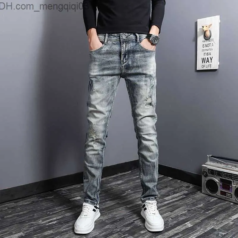 Mäns jeans 2023 vår/sommar ny mode trend retro high end små fötter byxor mäns casual smal passar bekväma stora stretch jeans z230814