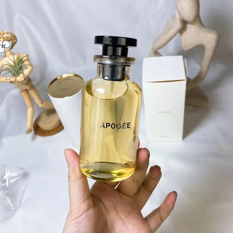 Luxe Nouvelle arrivée Dernière vente en gros de haute qualité ensemble de parfum 4 * 30ML Rose des Vents / Apogee / Contre Moi / Le Jour se Leve Parfum longue durée avec livraison rapide