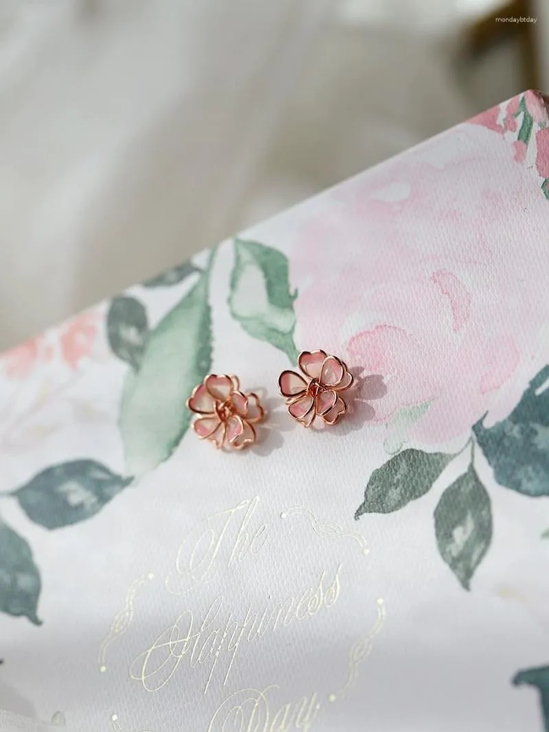 Серьги с грибами розовые вишневые цветы элегантные женские сладкие и милые корейские цветочные цветы маленький дизайн высококлассный легкий роскошь персонализированный