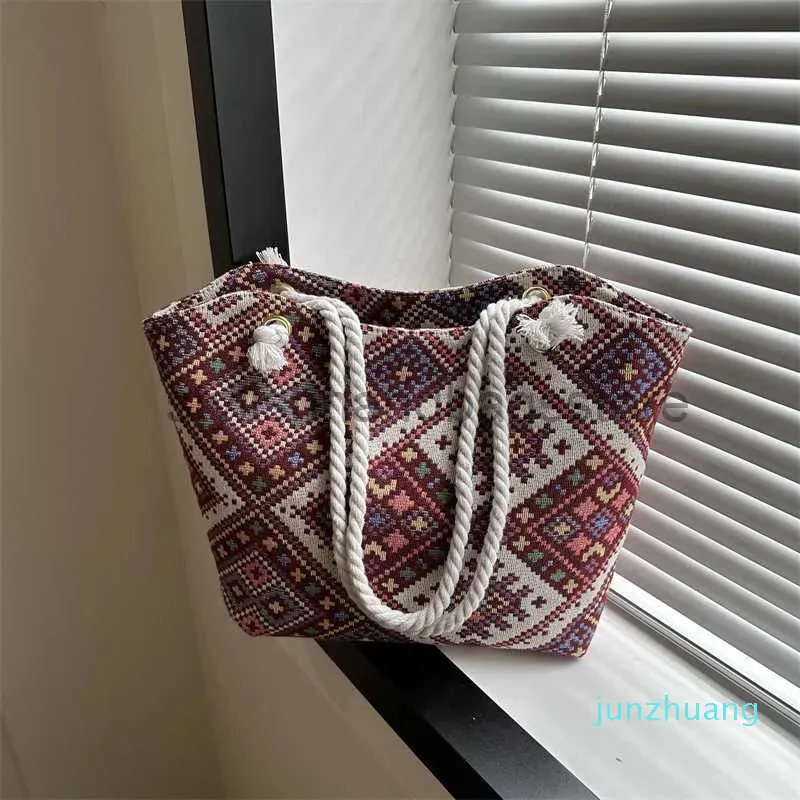 Shoulder Bags Ethnic Style Fake Style Small Square Bag One Shoulder Handbag Popular Fashion Simple Temperament Versatile Women's