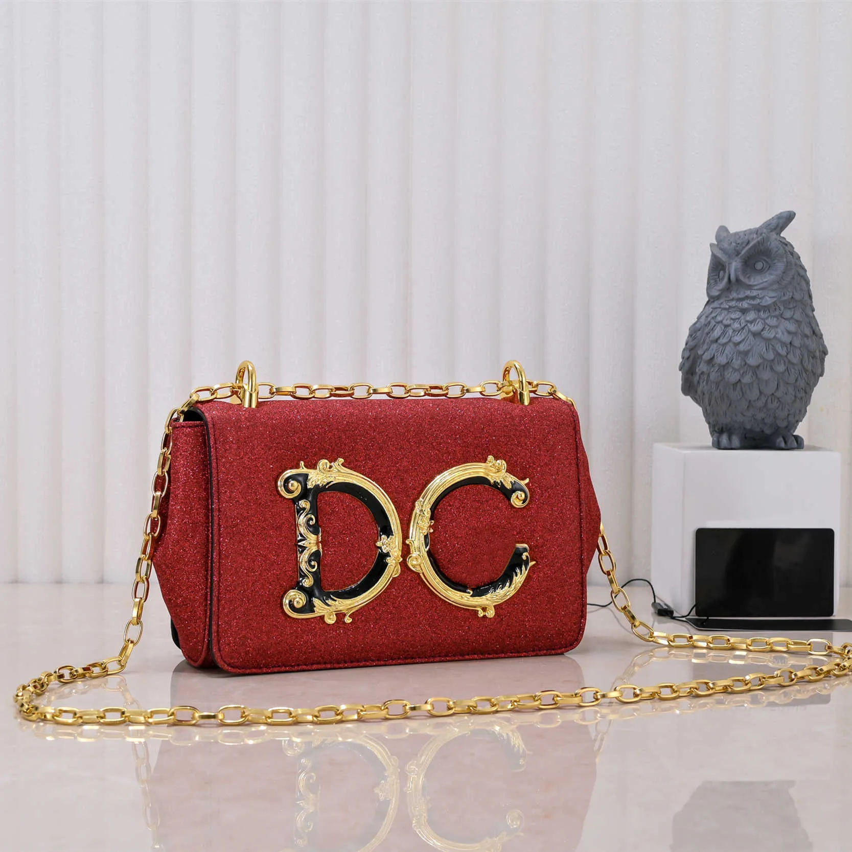 DUCHESS Designer Golden Polti Bag Pearl Handle and Tassel Ethnic Purse  Women's/Girls's Handbag for Party, Casual, Bridal (Black) : Amazon.in:  Fashion