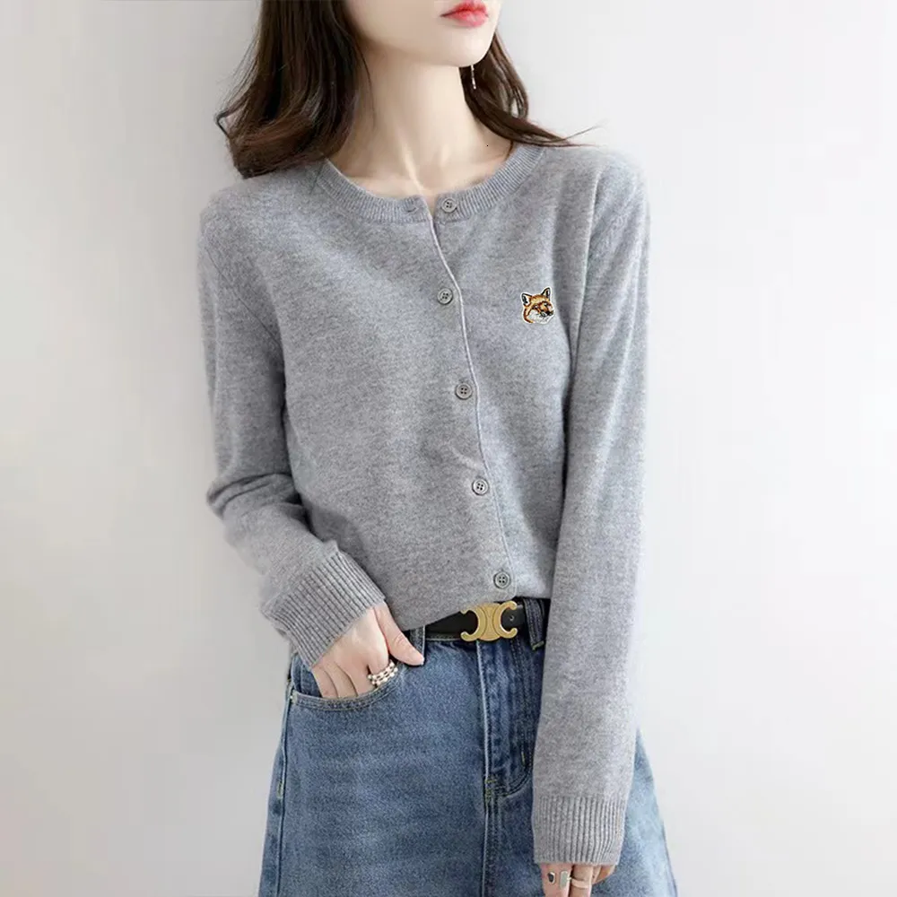 Mulheres Malhas Tee Suéteres Bordados Appliqued Lã Cardigan Senhora Slim Fit Oneneck Roupas Casaco Rua Harajuku Moda 230810