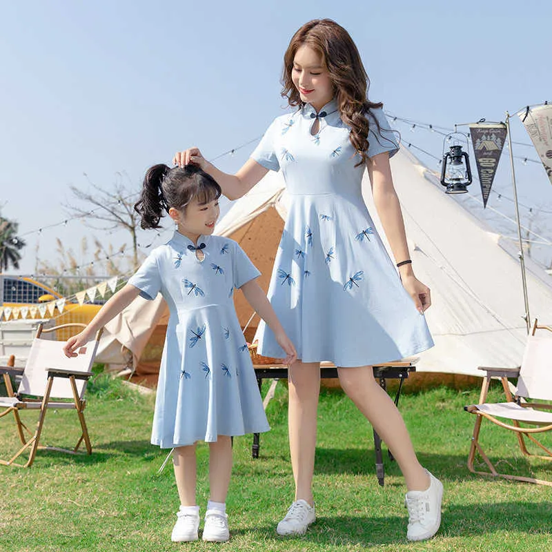 Summer Family Matching Outfits Mommy and Daughter Clothes Family Look Dress  Mother Daughter Dress - China Baby Dress and Kids Clothing price