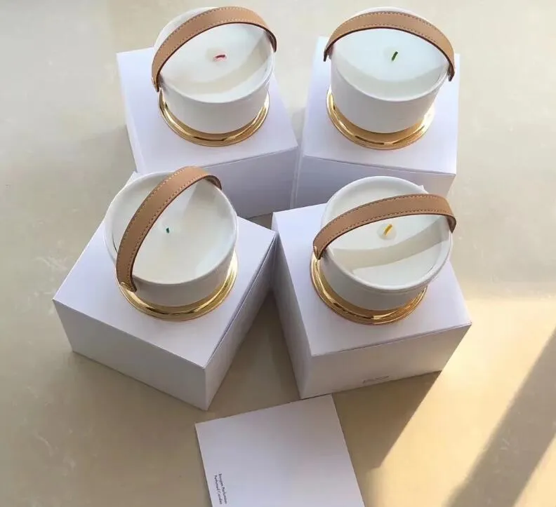 nuovo profumo di incenso di design candela profumo 220g lle Blanche Feuilles marca profumata bougie parfum candela odore di lunga durata fragranza di incenso Sigillato Migliore qualità