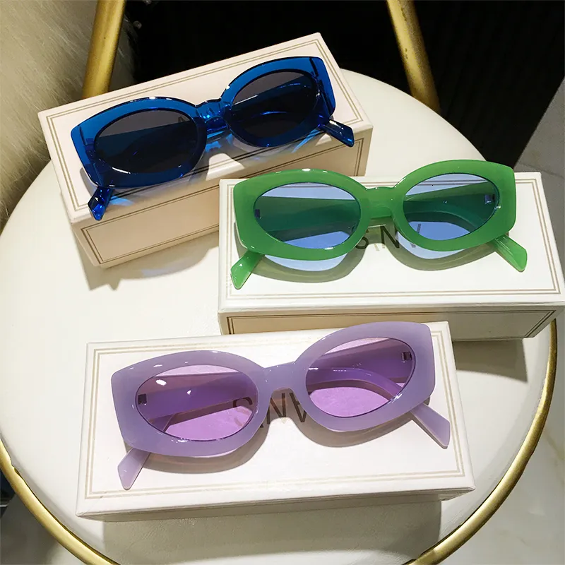 Lunettes de soleil Mme Cat Eye Fashion Marque Sunglassesunglasses Femme Shades Mirror Square Rimless Sun Glasses pour Femme 230810