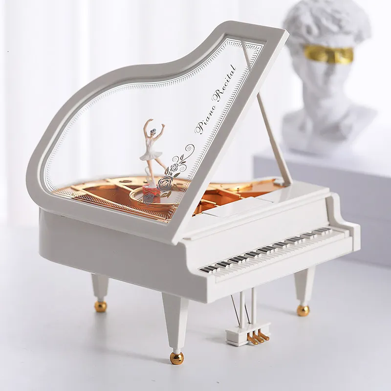 Dekorativa föremål Figurer Klassiska roterande dansare Hand Crank Musical Boxes Romantic Classic Piano Model Dancing Box Birthday Wedding Gift 230810