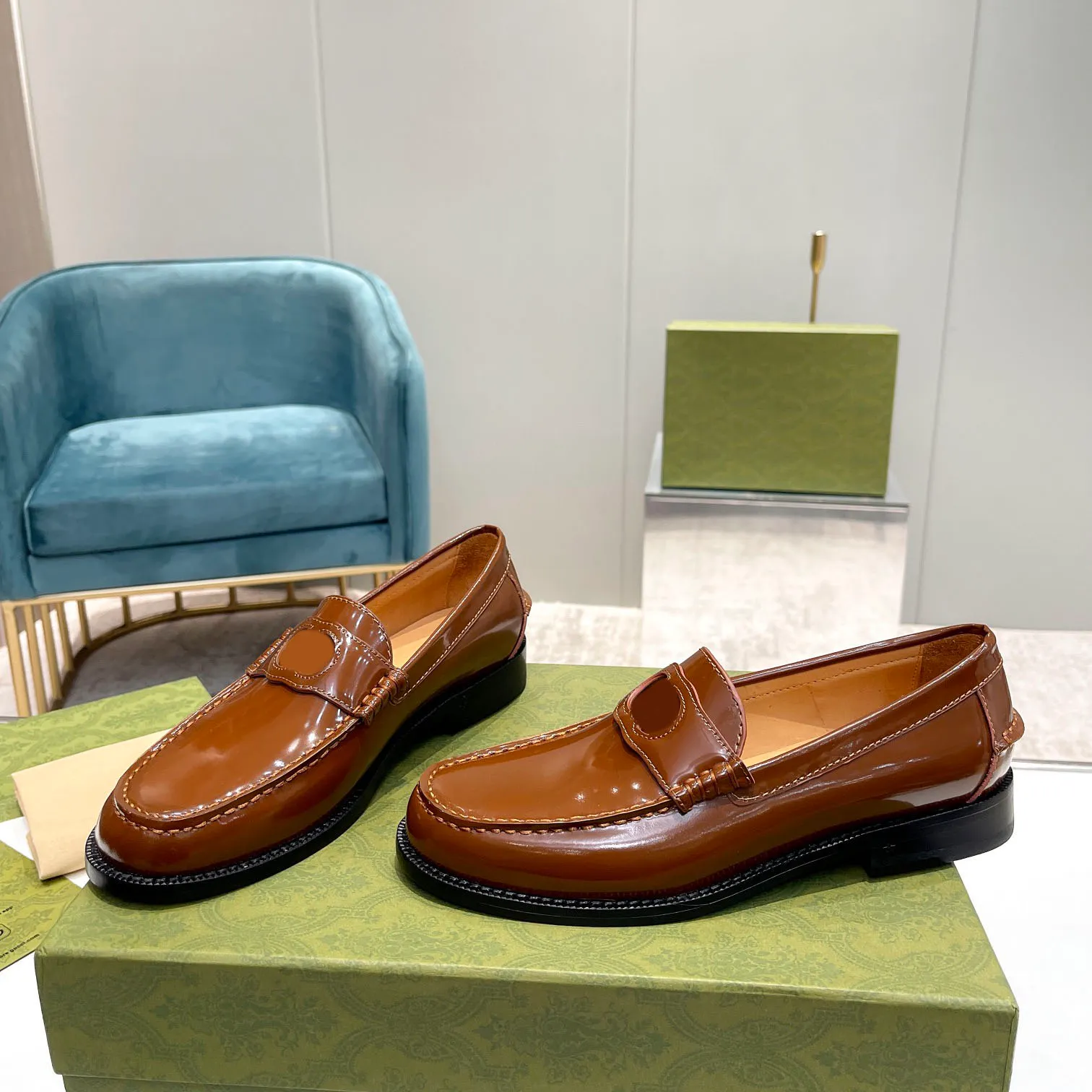 Wholesale Womens Interlocking G Leather Loafers Classic 