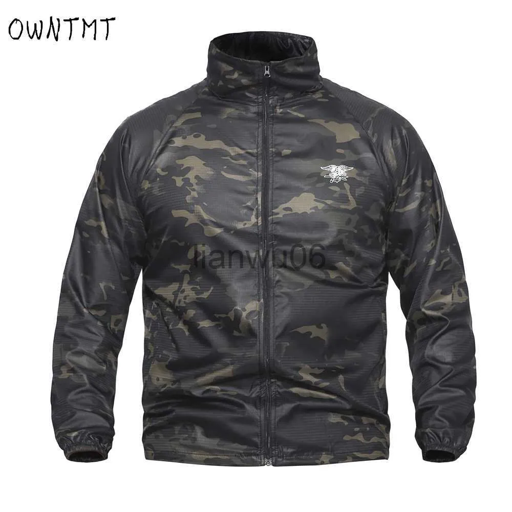 Mäns jackor Summer Tactical Navy Seal Lightweight Camouflage Jacket Men Waterproof Thin Hood Raincoat Windbreaker Military Army Skin Jackets J230811