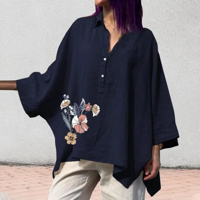 女性用ブラウス女性トップサイズのソリッドカラーターンダウンカラーソフト不規則な裾のシャツボタンバットウィングスリーブ夏のブラウス