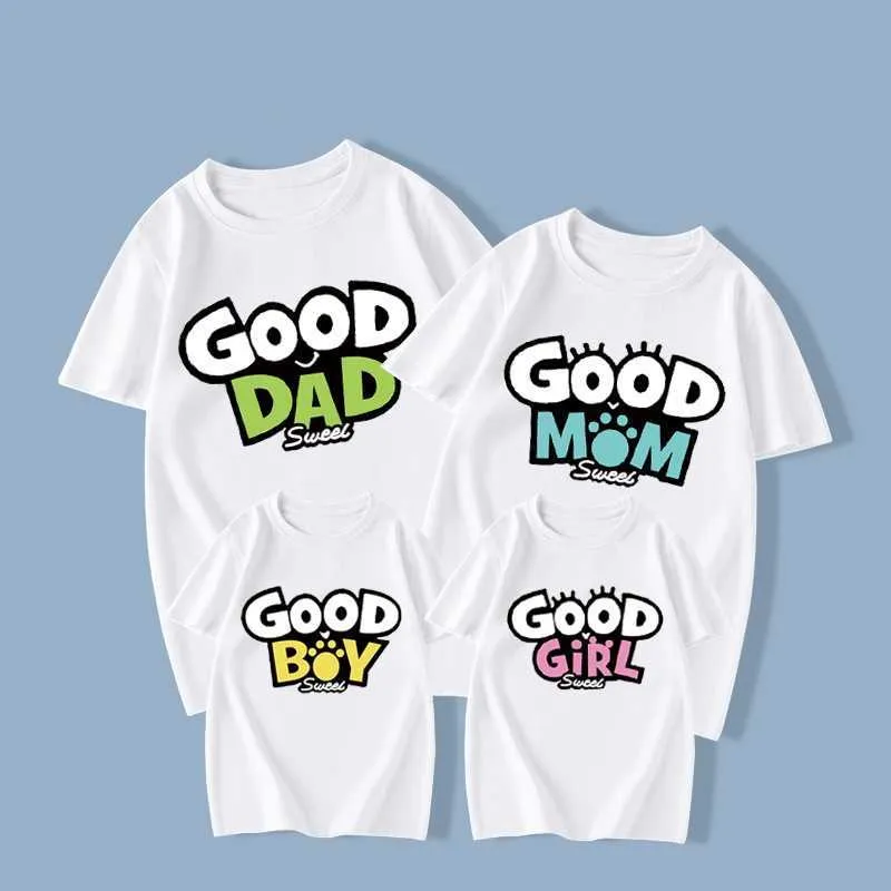 Famille correspondant tenues mode lettre impression coton T-shirt été maman fille hauts famille correspondant tenues adulte enfant T-shirts papa fils bébé T-shirts