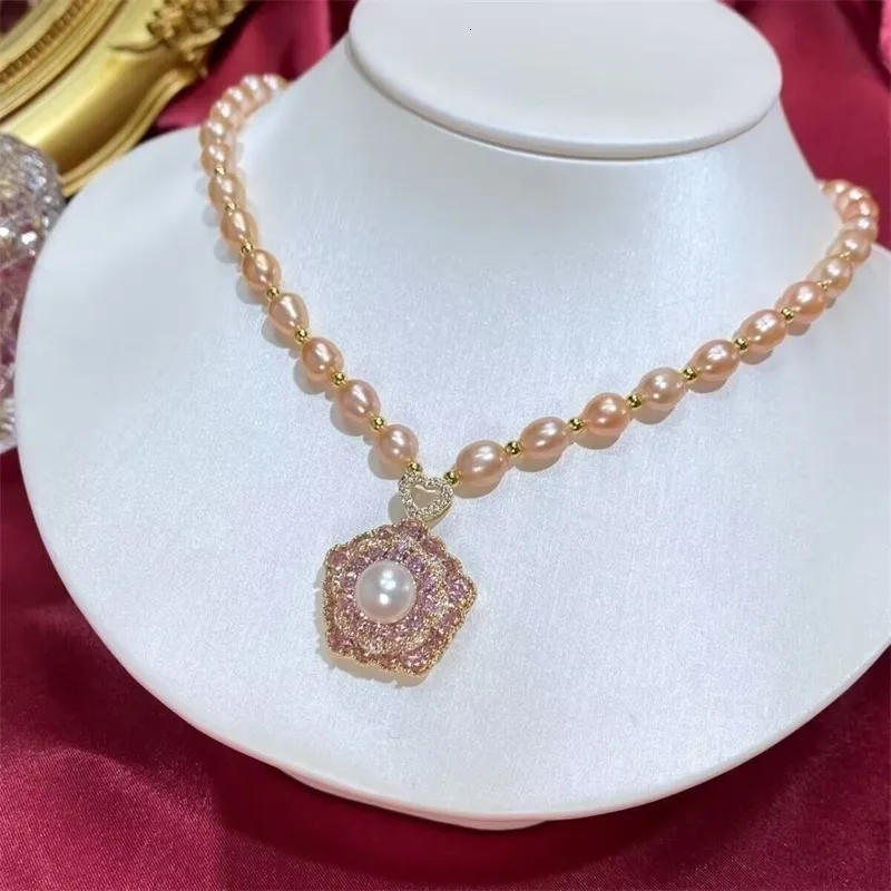 Pendanthalsband Vintage Barock Pearl Crystal Pendant Pearl Necklace Choker Halsbandsmycken för kvinnor 230810
