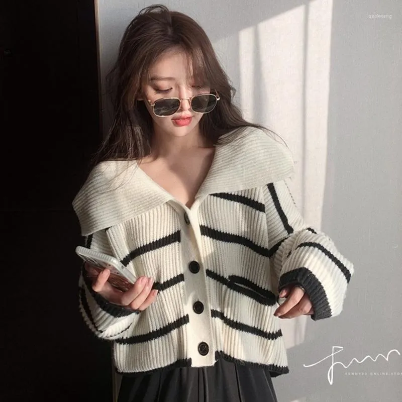 Womens loose top fit jumpers