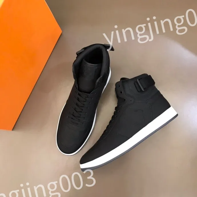2023 Running Running Shoes Black Disual Sports Sneakers Tops الإصدار All-Match Sports Sneaker Trainers Designer Outdoor Trainer Shoes RD0810