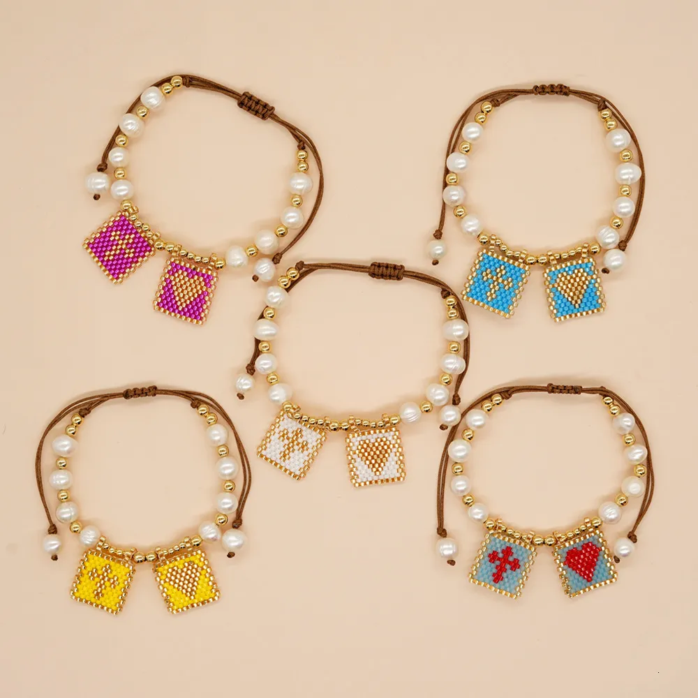 Charm Bracelets Simple Style Boho Cross Heart Natural Freshwater Pearl  Beaded Handmade Plastic Elastic Rope Charm Bracelet For Girls Dainty Gift 