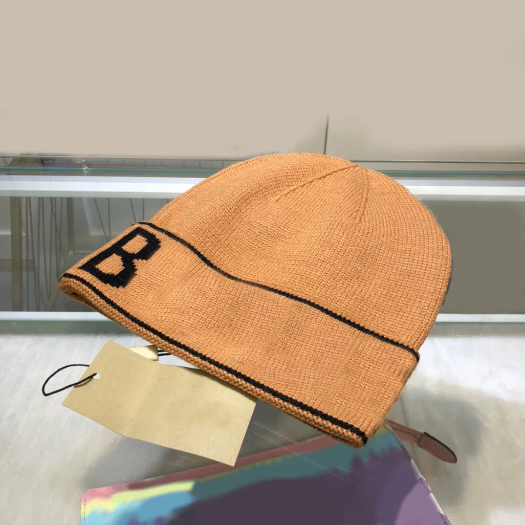 Burberry skull hats new arrivals