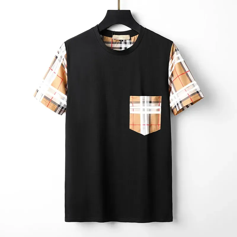 Des créateurs pour hommes Tee-Shirts noirs beige plaid Stripe marque classiques lettres respirant rides résistantes hommes femmes mode tees rose rose 6cxg8126