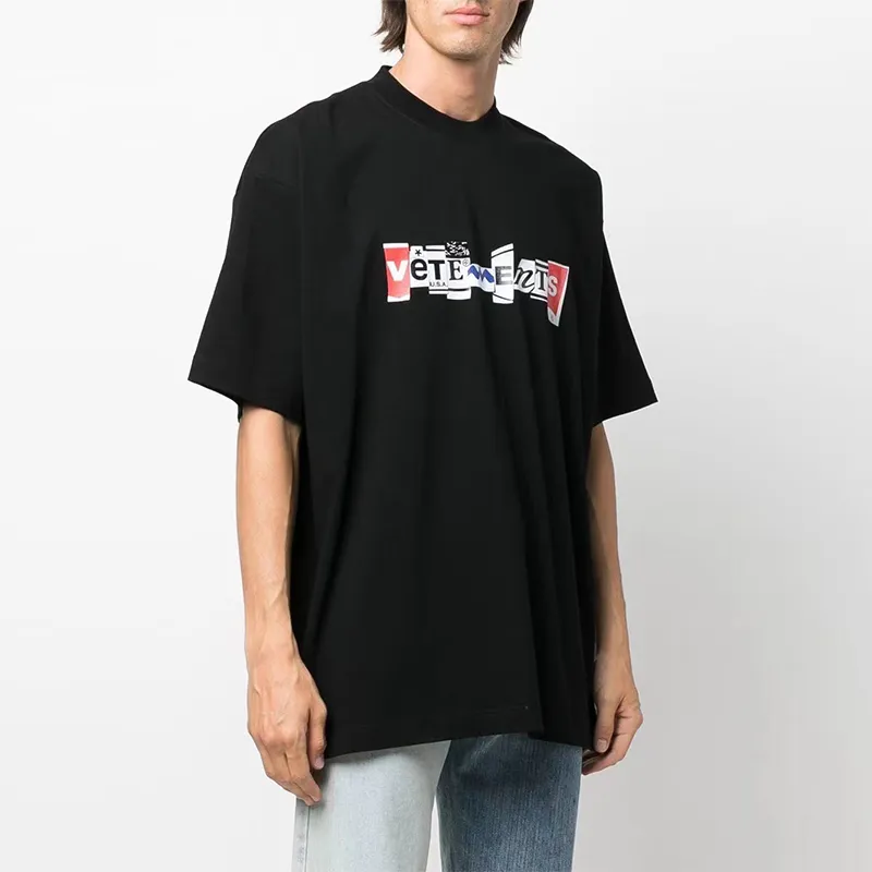 Мужские футболки хорошего качества Vetements Fashion Shirt Men 1 1 Vetements Patchwork Письмо Женская футболка негабаритная футболка мужская одежда 230811