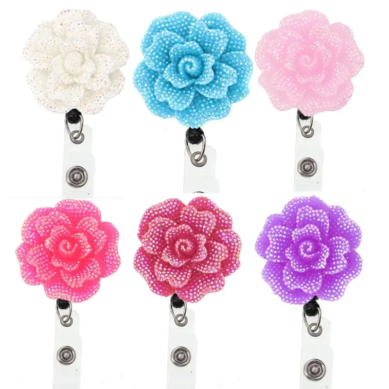 20 datorer/Lot Fashion Nyckelringar Mix Färg Kontorsförsörjning Bling Glänsande Harts Blomma ID -kort Badge Holder för sjuksköterskans tillbehör Badge Reel