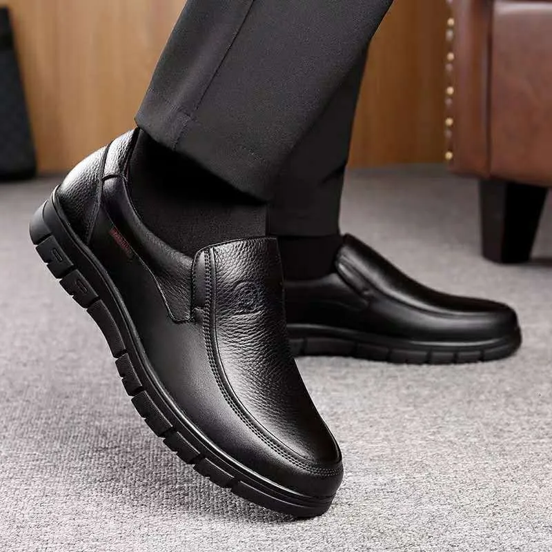 Dress Shoes Men's Genuine Leather Shoes 38- Head Leather Soft Anti-slip Rubber Loafers Shoes Man Casual Real Leather Shoes 230811