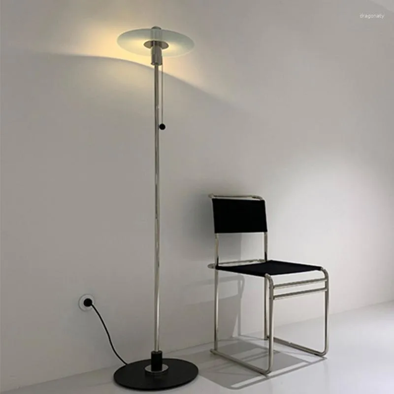 Floor Lamps Italian Minimalist Metal Lamp Creative Led Standing For Living Room Decoration Study Bedroom Home Lighting Fixtures