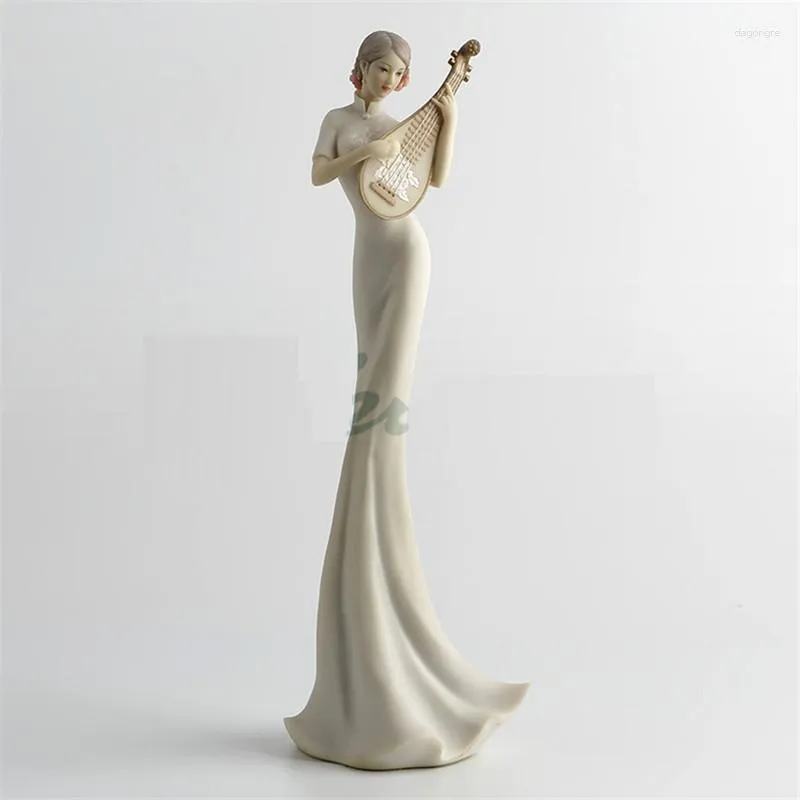 Table Corloges Style chinois Play Lute Woman Band Art Sculpture Figure figure Résine Craft Home Decoration Accessoires d'anniversaire Gift R3337