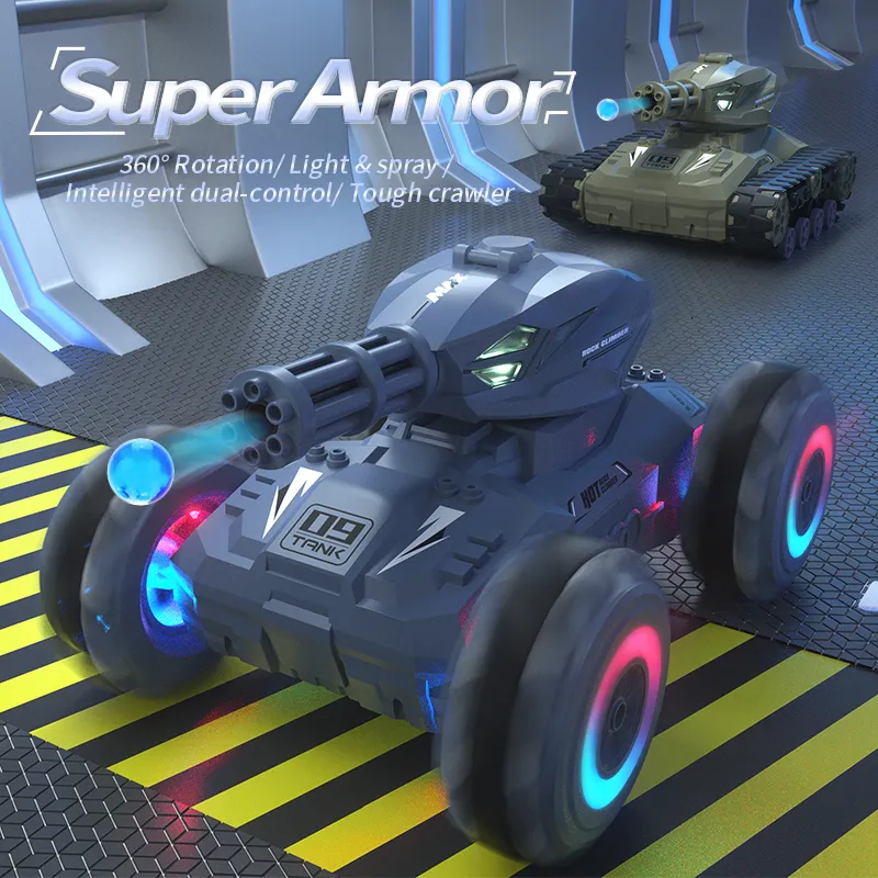 Transformation Toys Robots 2.4g Bombe à eau RC Tank RC Car Light Music tourne Toys for Boys Trackaged Vehicle Remote Control War Tanks Mech Warrior Enfants 230811