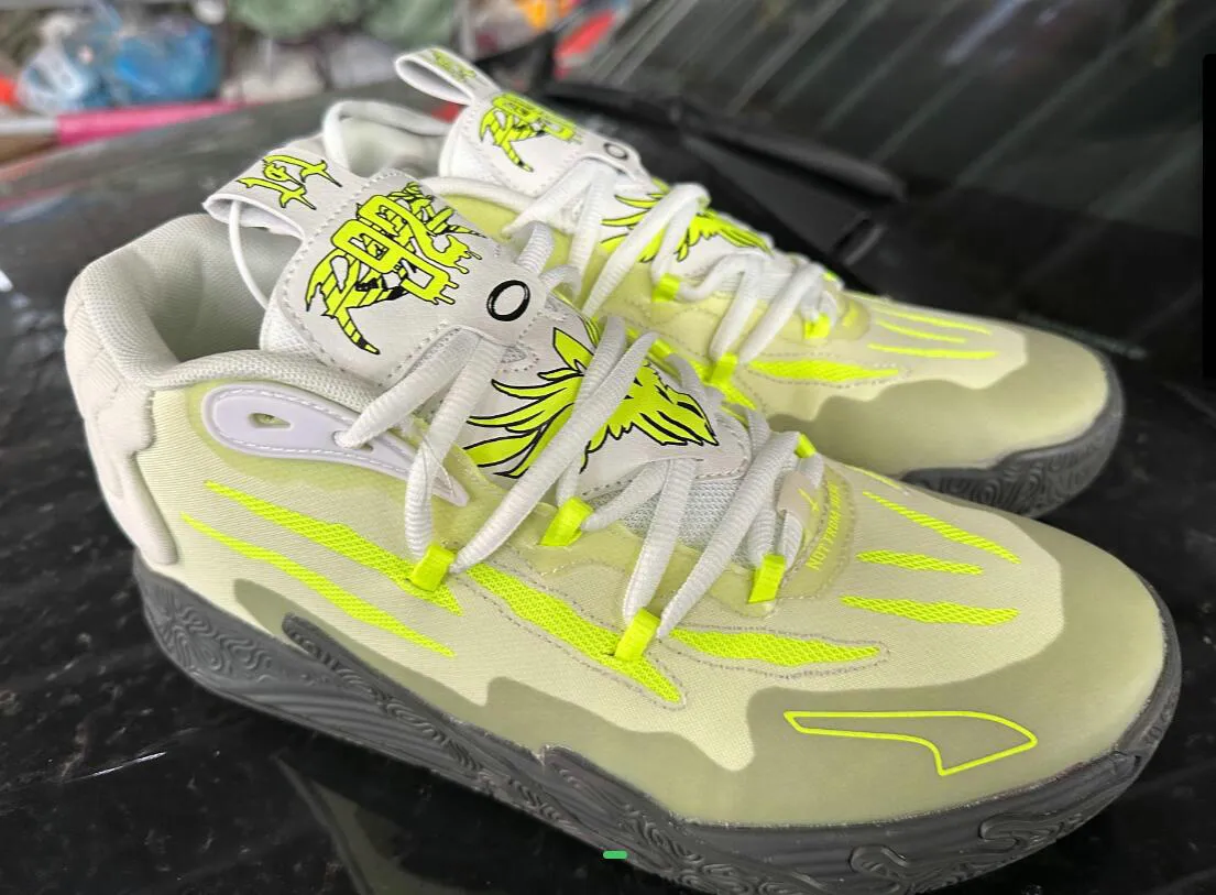 DHgate Lamelo Ball 3 Mb.03 Mb3 Mens Sports Shoes in Rock Ridge Red Queen City Not From Here Lo Ufo Buzz City Black Blast Sizes 36 46 Shoes Accessories