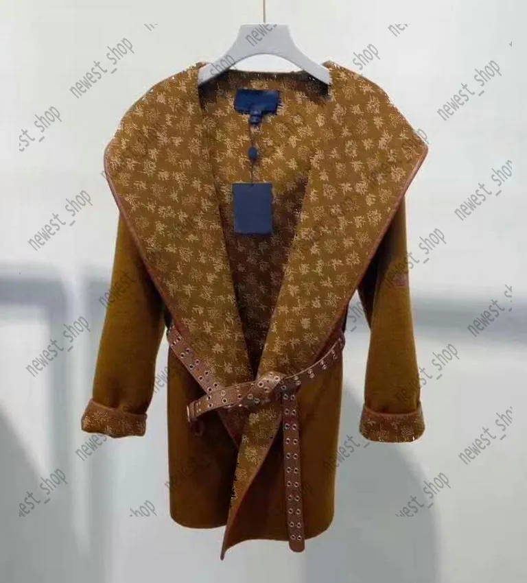 New Hooded Cloak Woolen Coat New Hooded Cloak Woolen Coat