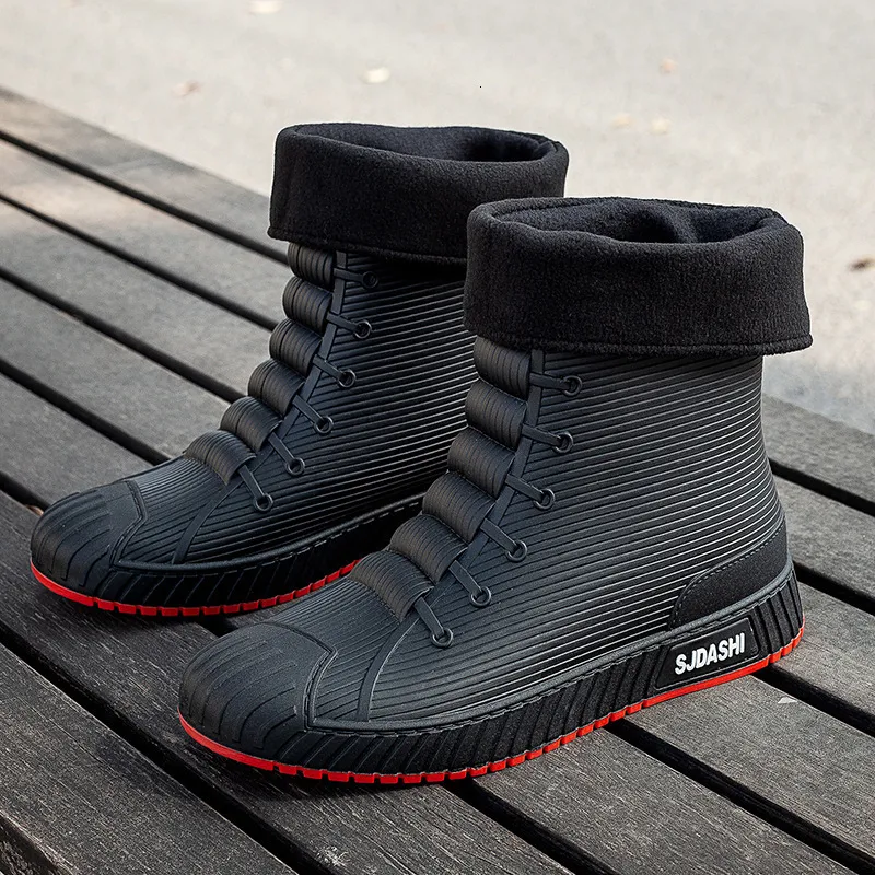 Men's mid top calf rain boots