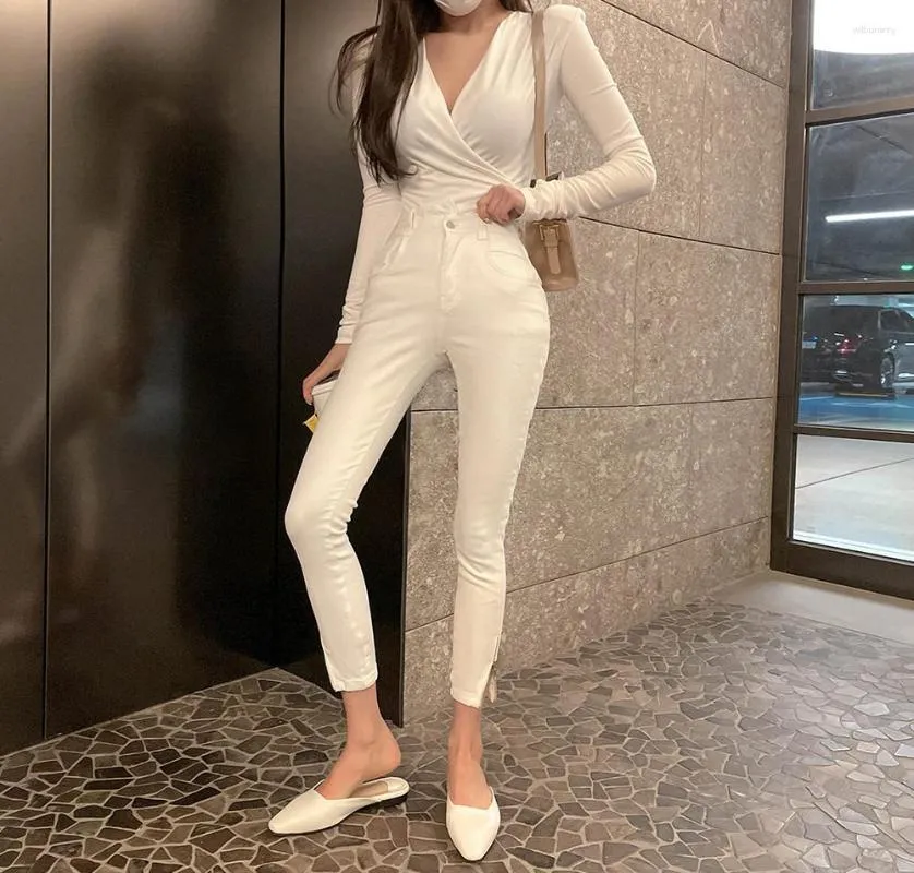 Jeans féminins 2023 Pantalon de crayon blanc femme skinny haute taille chic élastique denim féminin coréen maman maman y2k fond