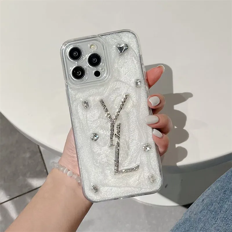 Klassische Mode Telefonkoffer Womens Luxury Designer iPhone Hülle Kristallbuchstaben für 11 12 13 14 Pro Promax XR XXMAX Phone Protective Cover