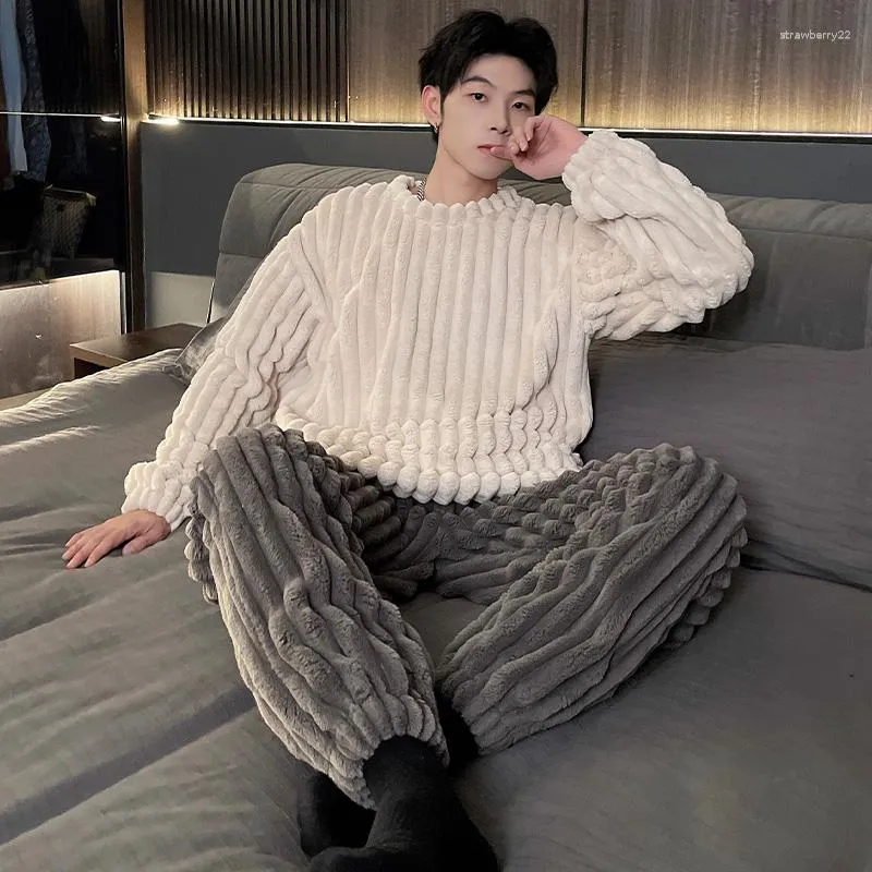 DHgate Womens and Mens Flannel Pajamas Set Cute Cartoon Coral Velvet Winter Thickened Oversized Sleepwear Couple Pullover Pajamas Apparel
