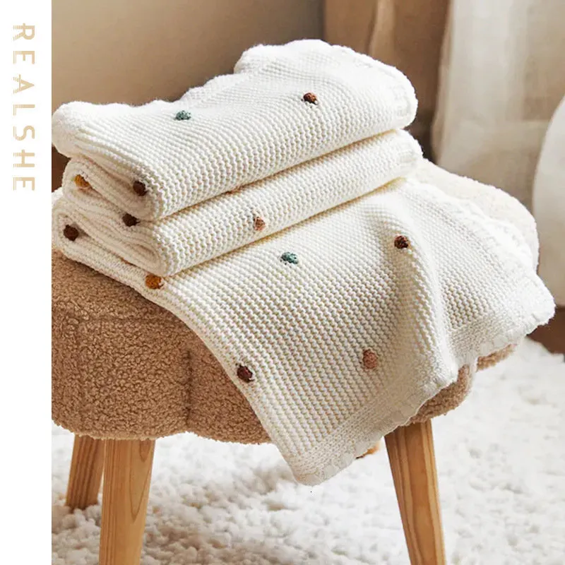 Blankets Swaddling Fashion Korean Style Winter Warm Baby Receiving Blanket Cotton Infant Kids Sleeping Baby Blanket for Baby Kids 230811