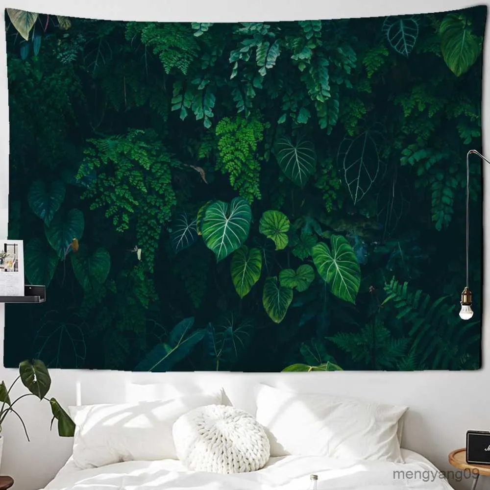 Green leaf tapestry hotsell