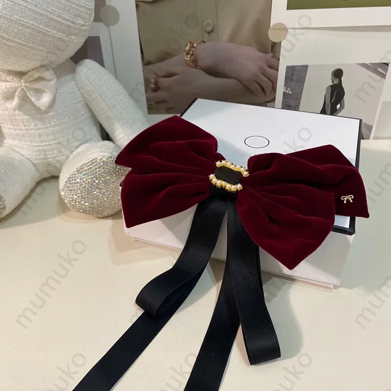 Branda de cabelo de bowknot bonita para feminino designer bandana de cabeça de menina feminino de cabelo de luxo pérolas pérolas para namorada moda da filha Presente