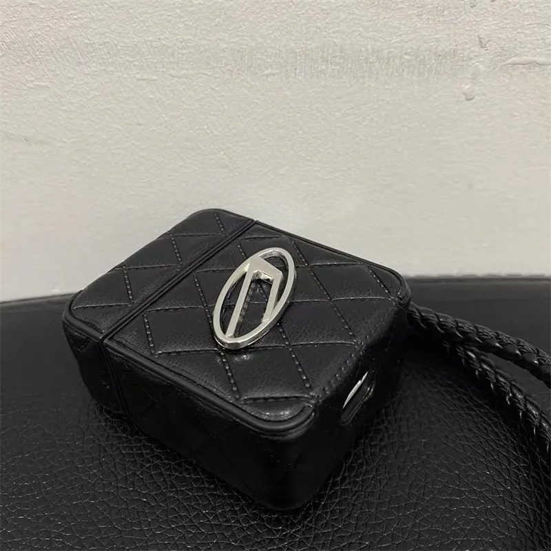 Designer AirPods Pro 2 Wireless Bluetooth Earphone Case Brand Brand per AirPod Max 1 2 3 uomini Donne ciondolo alla moda con corda