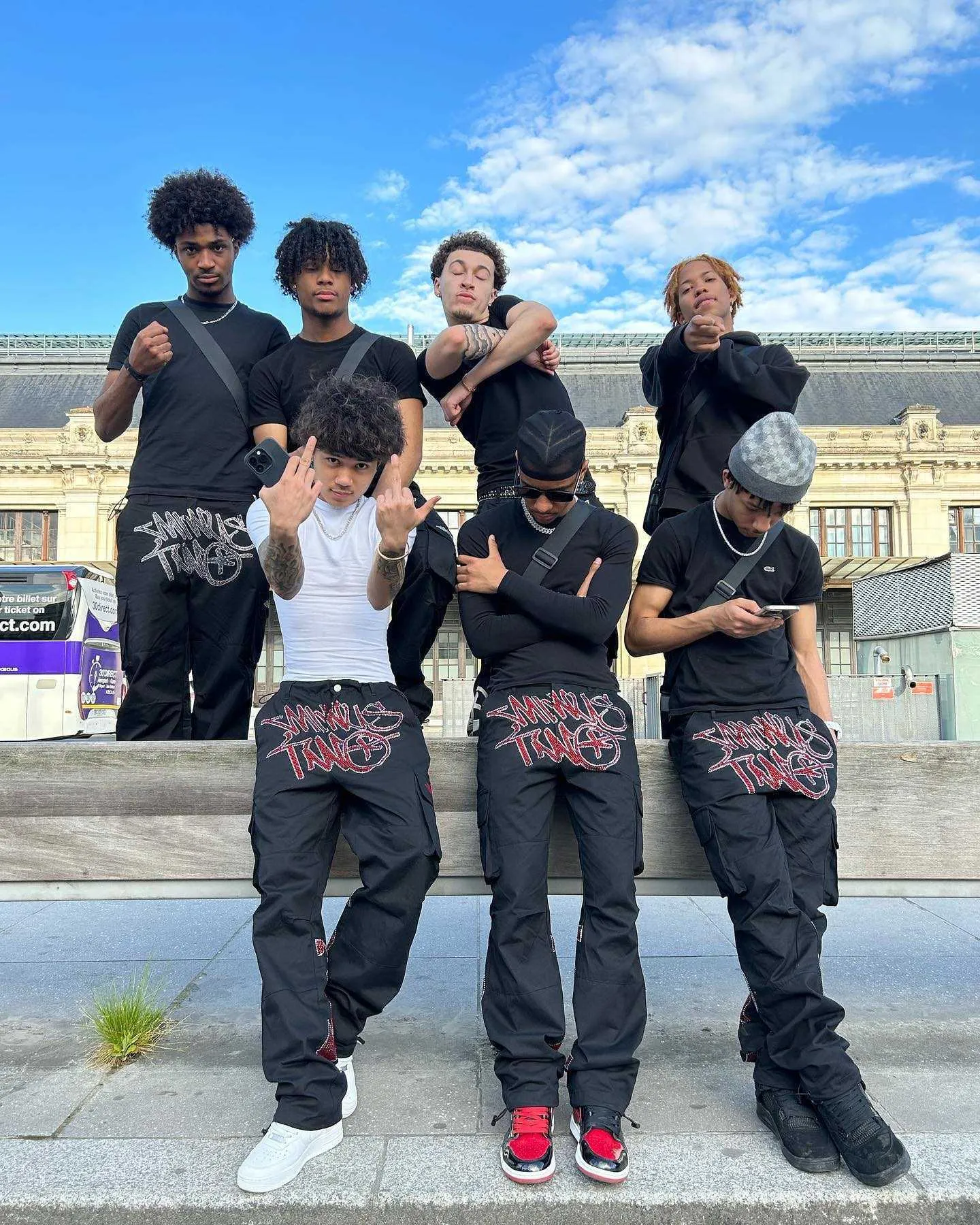 2024 AAA Minustwo Pants Baggy Jeans Men Rhinestone Cargo