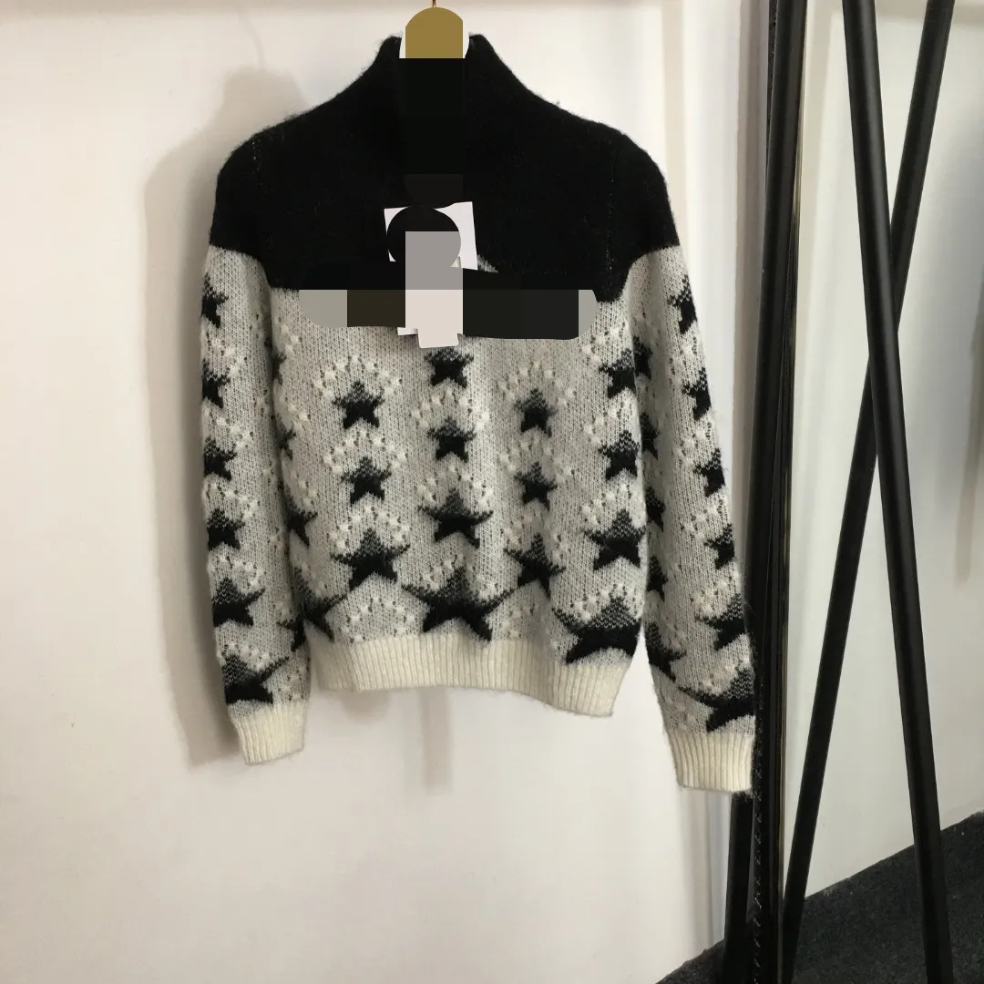 801 2023 Autumn Märke samma stil tröja kappa långärmad besättning hals pullover grön röd mode kvinnor kläder hög kvalitet kvinnor 20236309