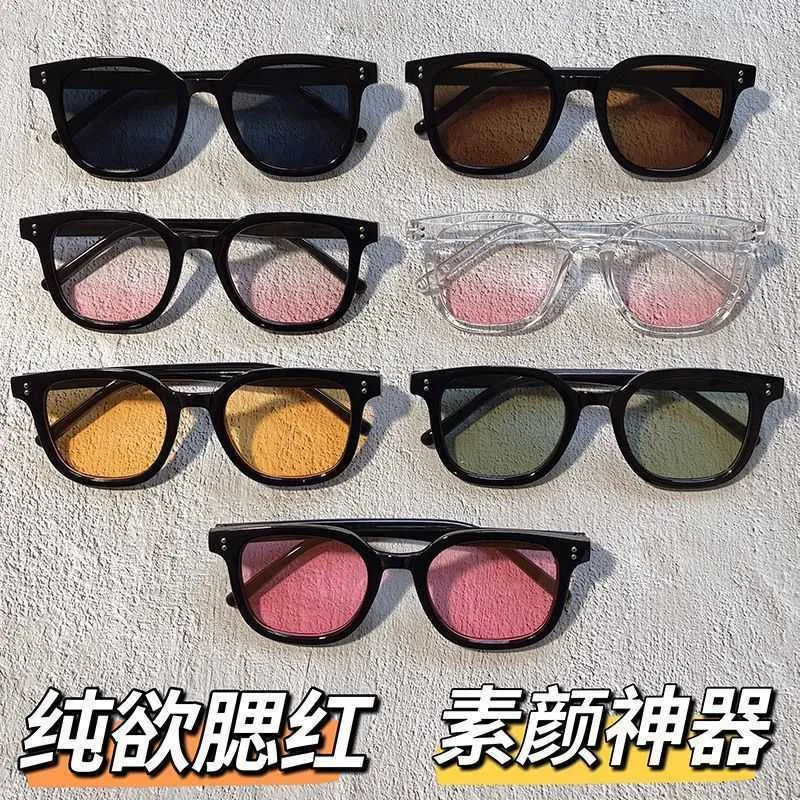 Glasses Children's Sweet and Spicy Cool Girl_ Best Friend Couple Summer Sunset Tan powder blusher Black Frame Plain Sunglasses