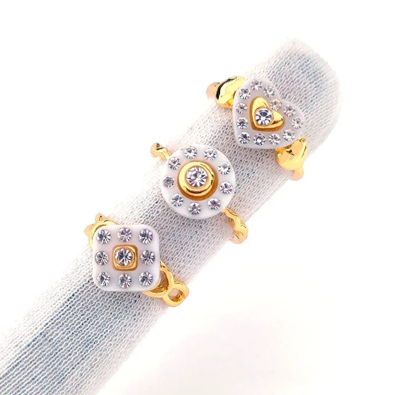 36 / PCS NOUVEAU GOLD DIAMOND BANG RING CHAMPEMENT Tempérament Love Flower Flowerfly Girls 'Index Anneau Gift Jewelry Bijoux en gros
