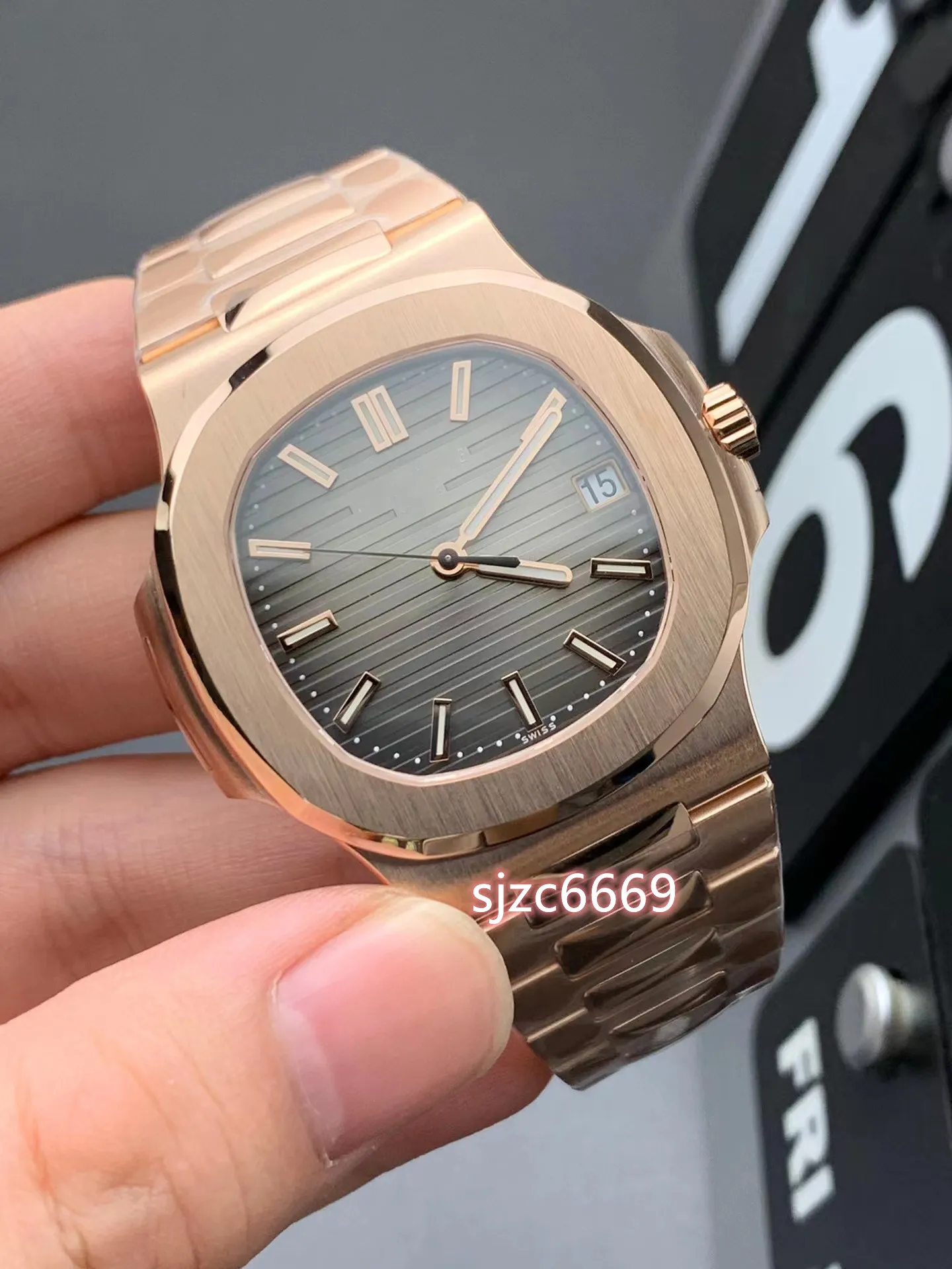 Reloj Automático De Acero Inoxidable 40 Mm, Vidrio De Zafiro