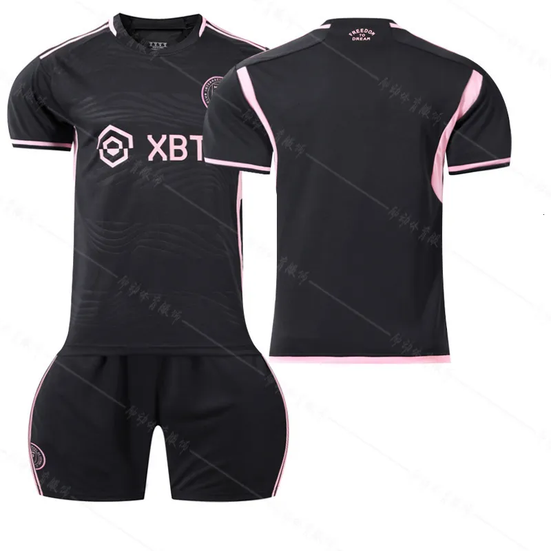 24 kleding online