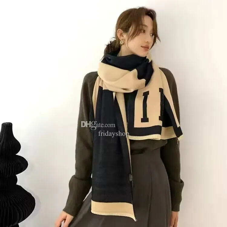 Echarpe hijab Designer Echarpe Winter Wool Fashion Scarves Cashmere Scarf Mens Womens Pattern Pashmina Shawl Necker