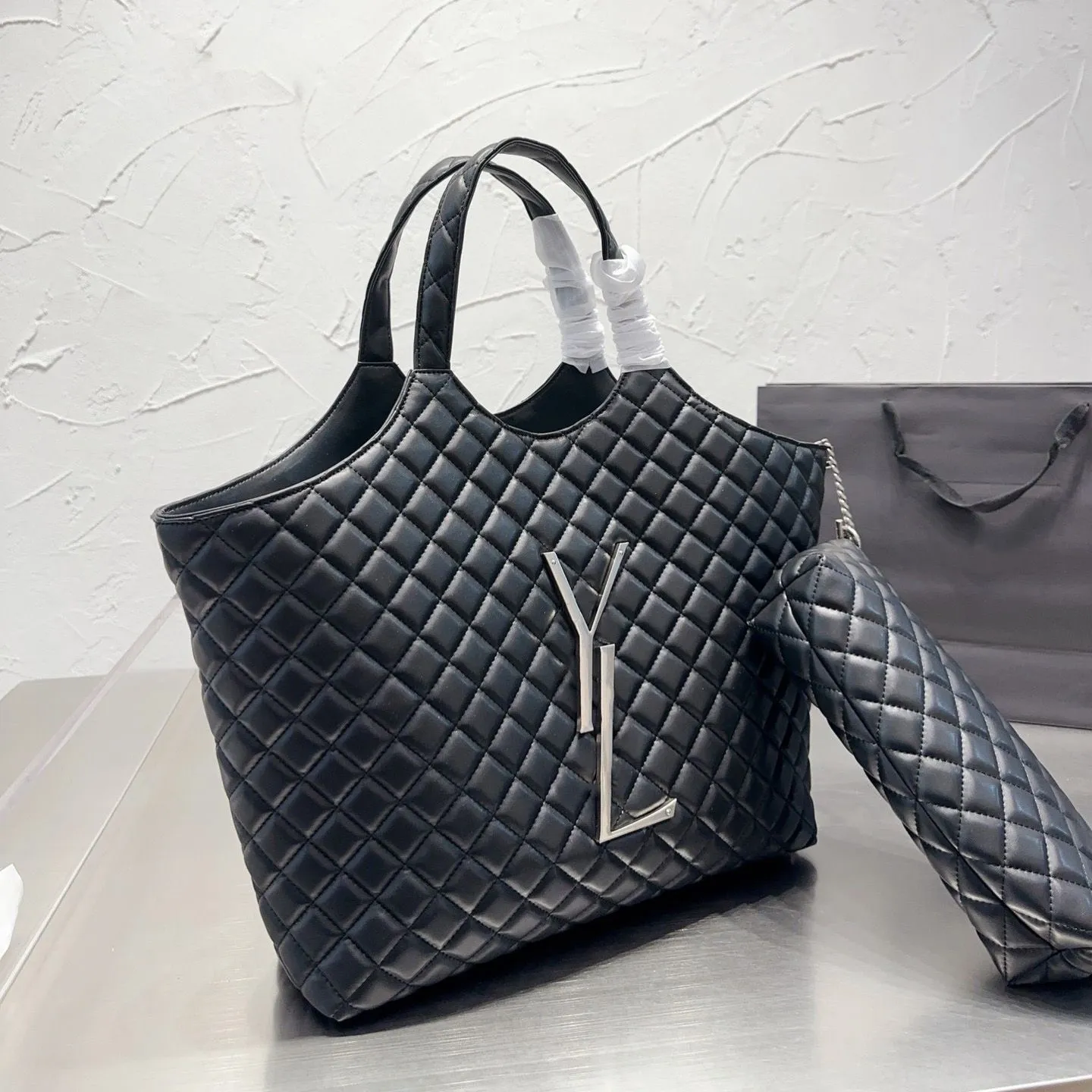Square leather top tote bag