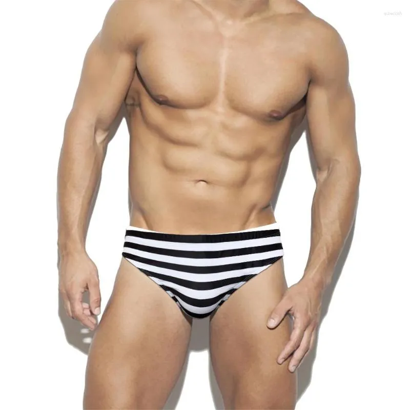 ملصقات ملابس للرجال للرجال بدلة السباحة الشريط سورز السباحة مثير الخصر المنخفض على مسند أزياء الذكور بوليستر شاطئ الأمواج الداخلية للتصفح
