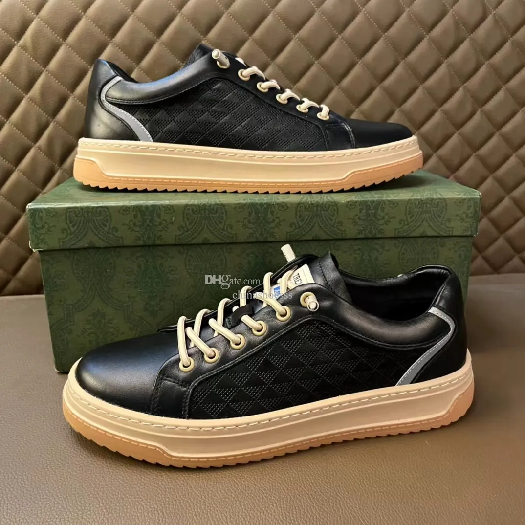 Chaussures de sneaker masculines à styles décontractées hommes Retro-inspiré des entraîneurs en cuir fête de mariage Walking Eu35-45 Origianl Box